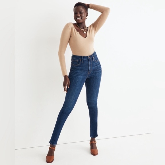 Madewell Curvy High-Rise Skinny Jeans Size 25T Dark Wash - Picture 1 of 9